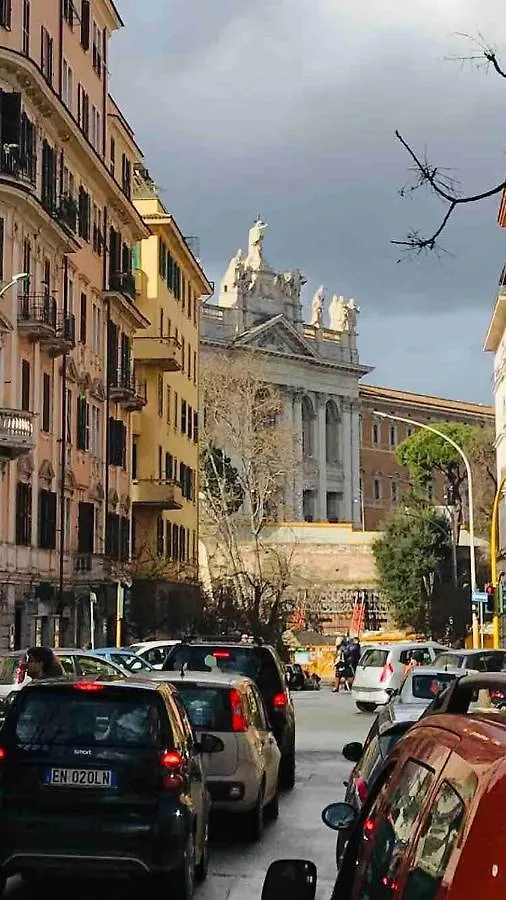 San Giovanni Apartment 80 Mq Rome Italy