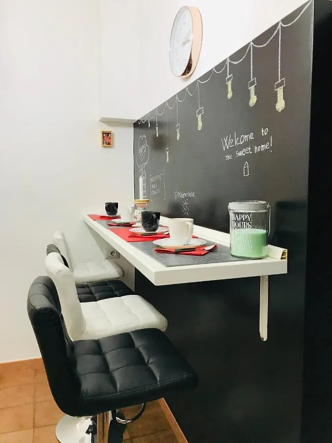 San Giovanni Apartment 80 Mq Rome
